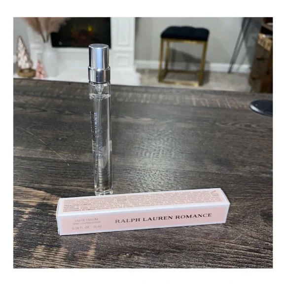 Ralph Lauren Romance Eau de Parfum Spray - .34 fl oz NIB - Picture 3 of 7